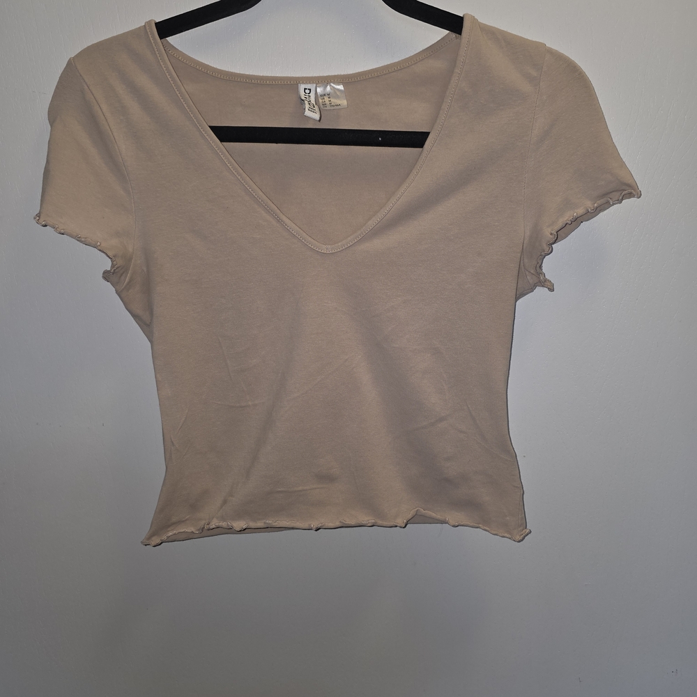Divided Cream Crop T-Shirt Fitted V-Neck